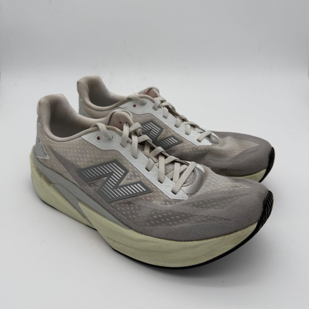 New Balance FuelCell Rebel v4 Grey White Running Shoes Mens 10 Womens 11.5